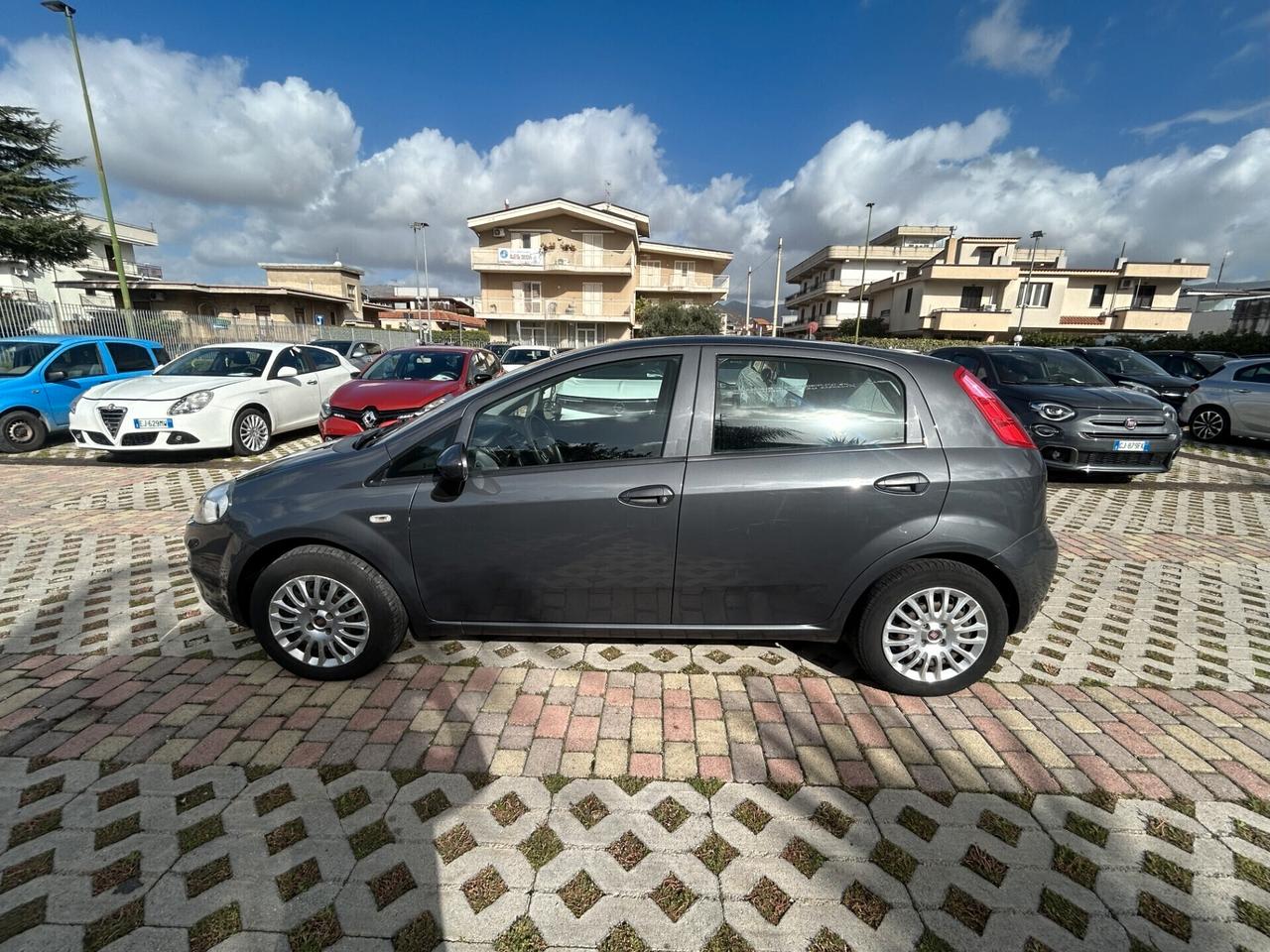 Fiat Punto 1.2 8V 5 porte Street GPL