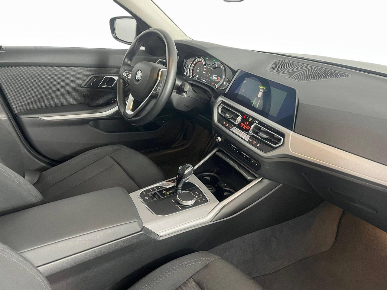 BMW Serie 3 G21 2019 Touring - 320d Touring Business Advantage auto