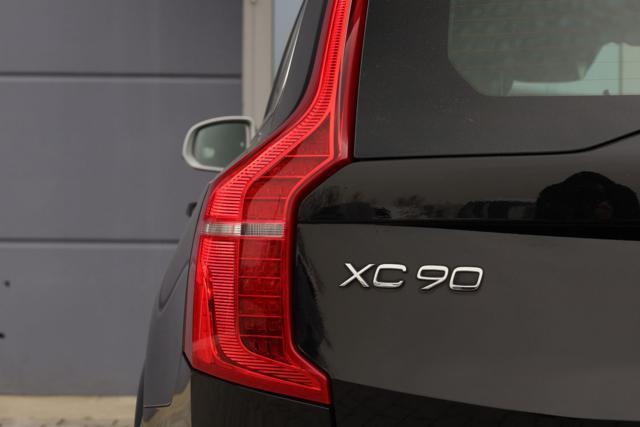 VOLVO XC90 D5 AWD Geartronic 7 posti R-design