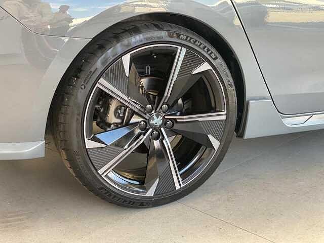 Peugeot 508 Plug-in Hybrid4 360 e-EAT8 PSE 4x4 RARISSIMA