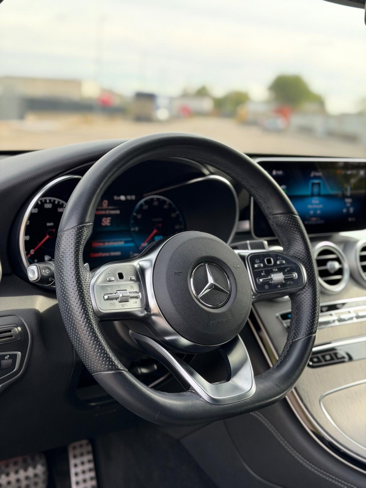 Mercedes-benz GLC 300 Premium Plus