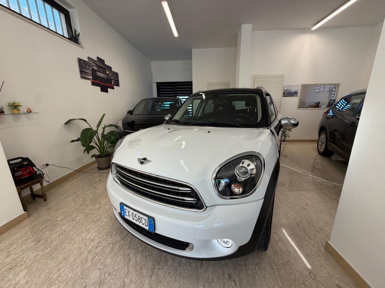 Mini Cooper Countryman 2.0 D Automatica