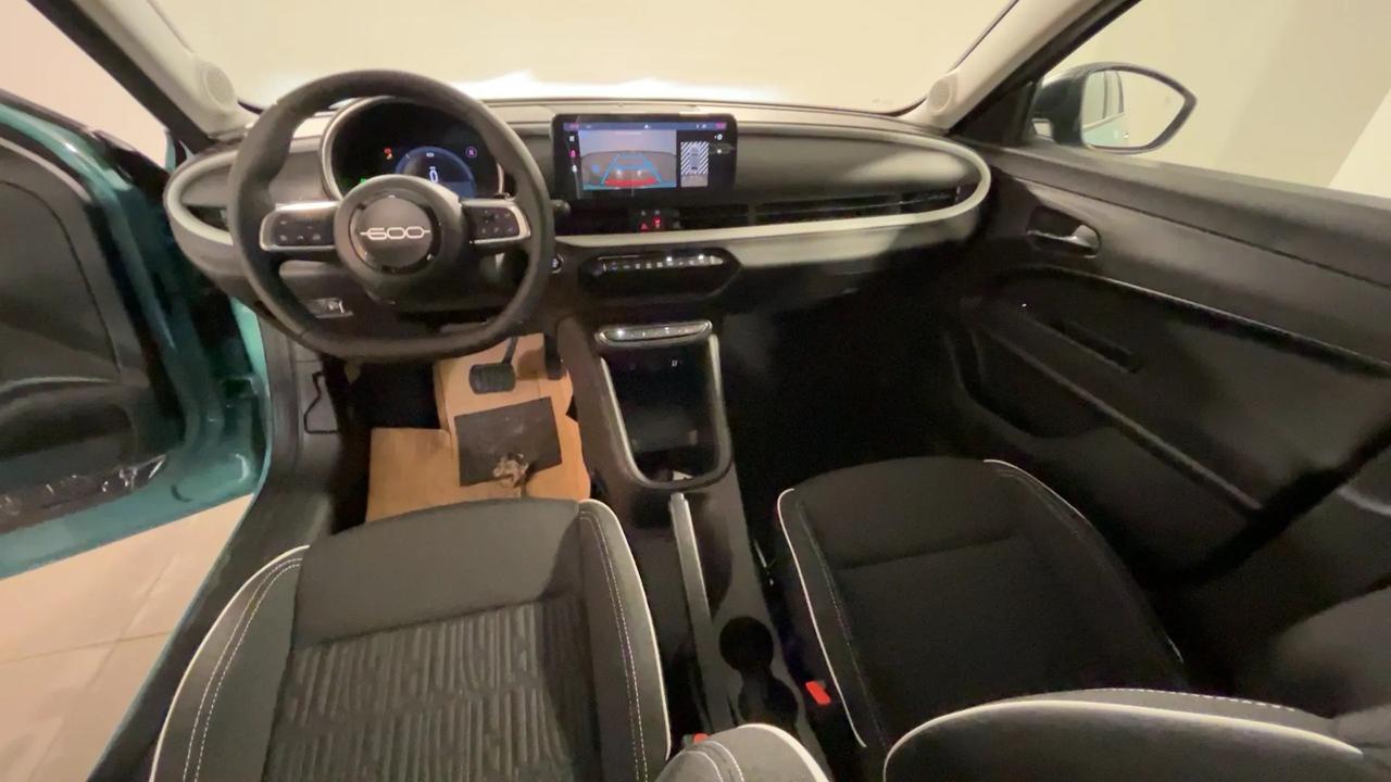 Fiat 600 Hybrid 100 CV DCT MHEV