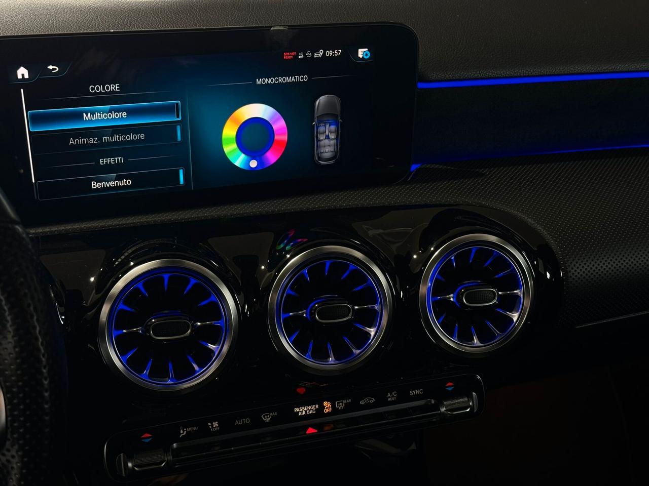 Mercedes-benz A 200d Premium AMG Night Edition MAGNO