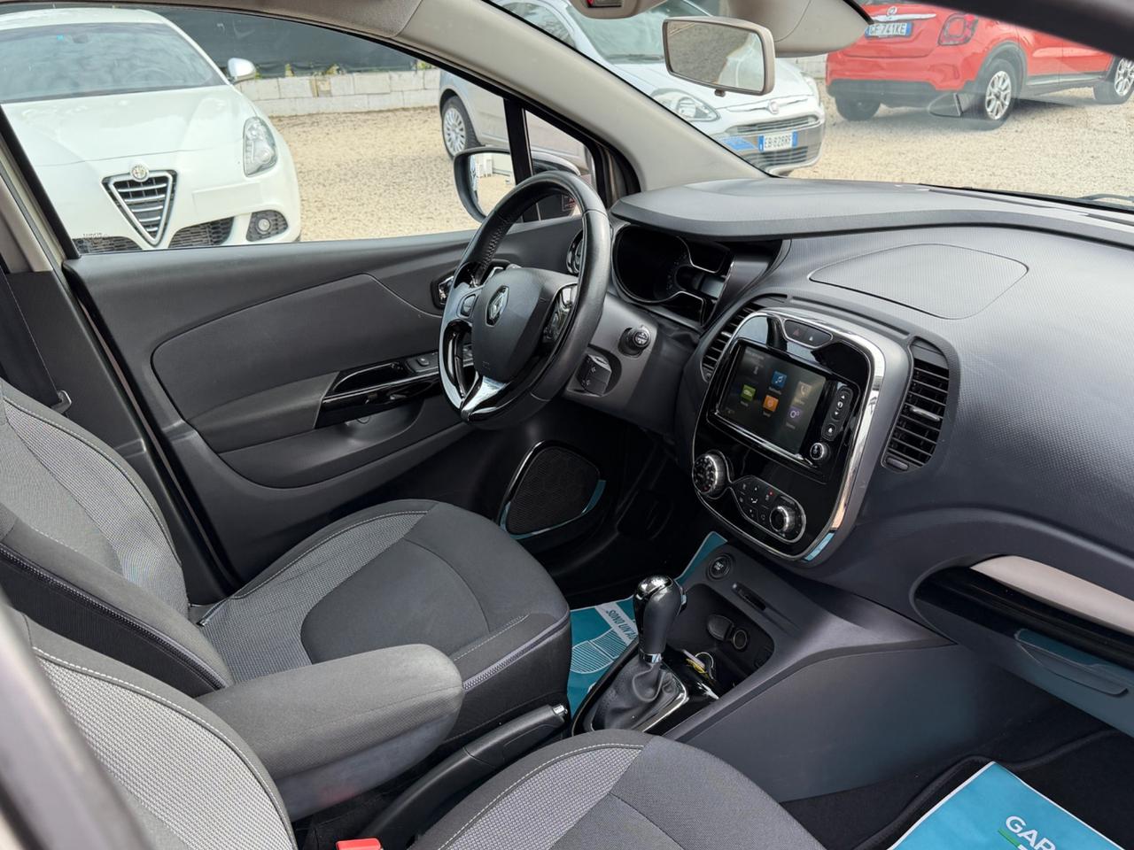 Renault Captur 1.5 dCi 8V 90 CV EDC Energy R-Link