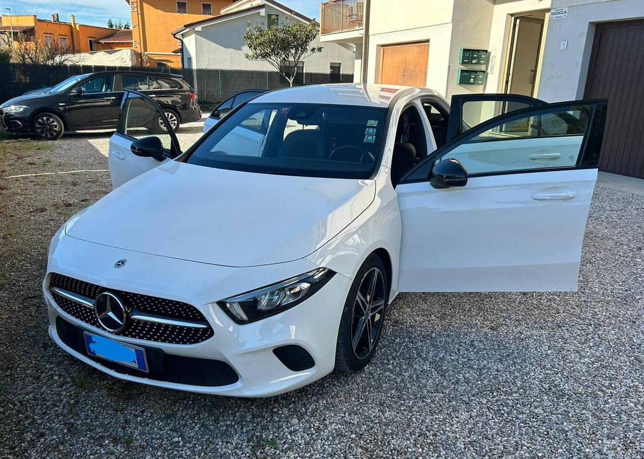 Mercedes-benz A 180 SEDAN d 2.0 115 Automatic Sport