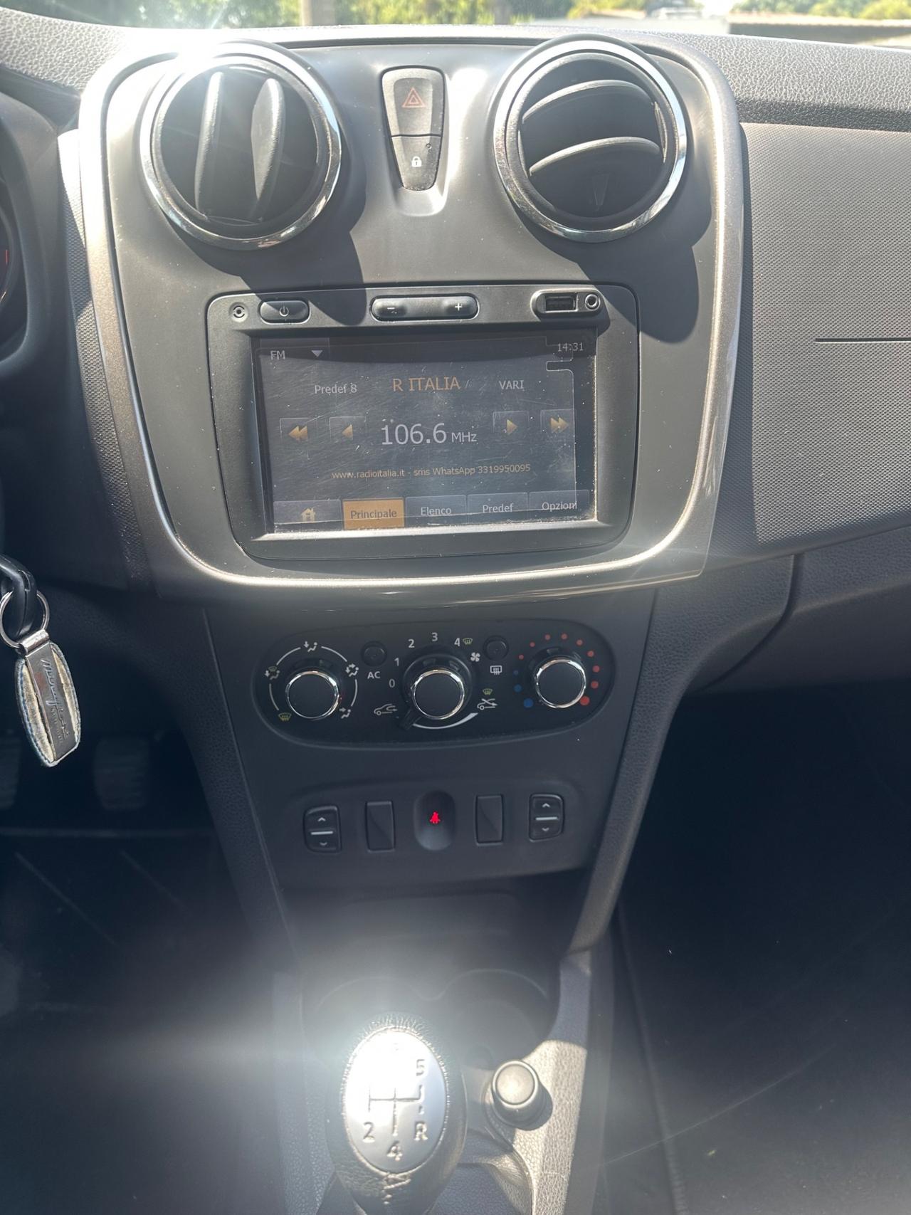 Dacia Sandero 1.5 dCi 8V 75CV Lauréate