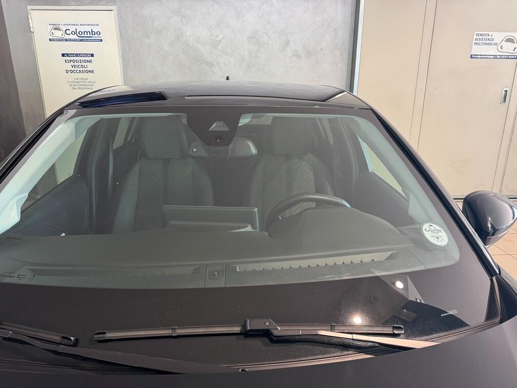 Peugeot 208 1.2 puretech Allure 100cv Led App conn 16" Neopat