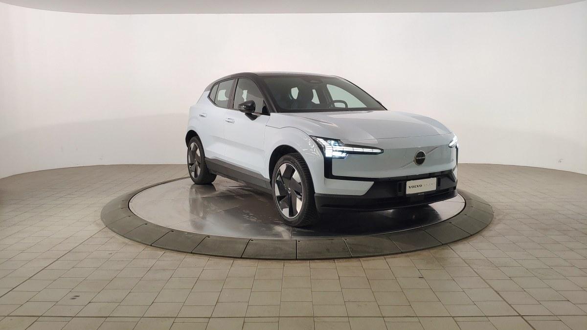 VOLVO Ex30 Single Motor Extended Range Rwd Plus