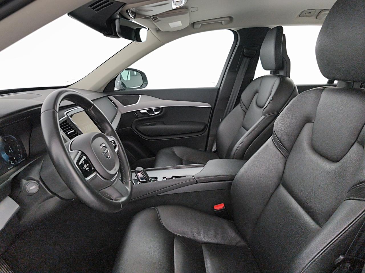 Volvo XC90 2.0 b5 Momentum awd