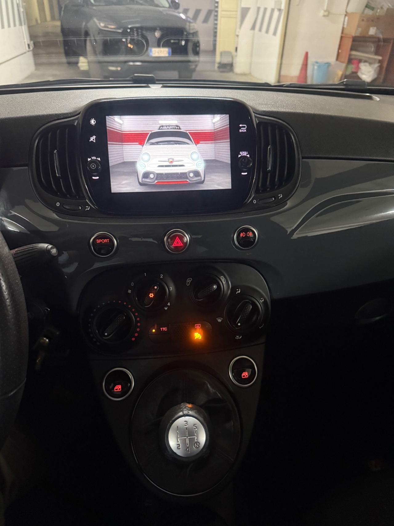 Abarth 595 1.4 Turbo T-Jet 145 CV