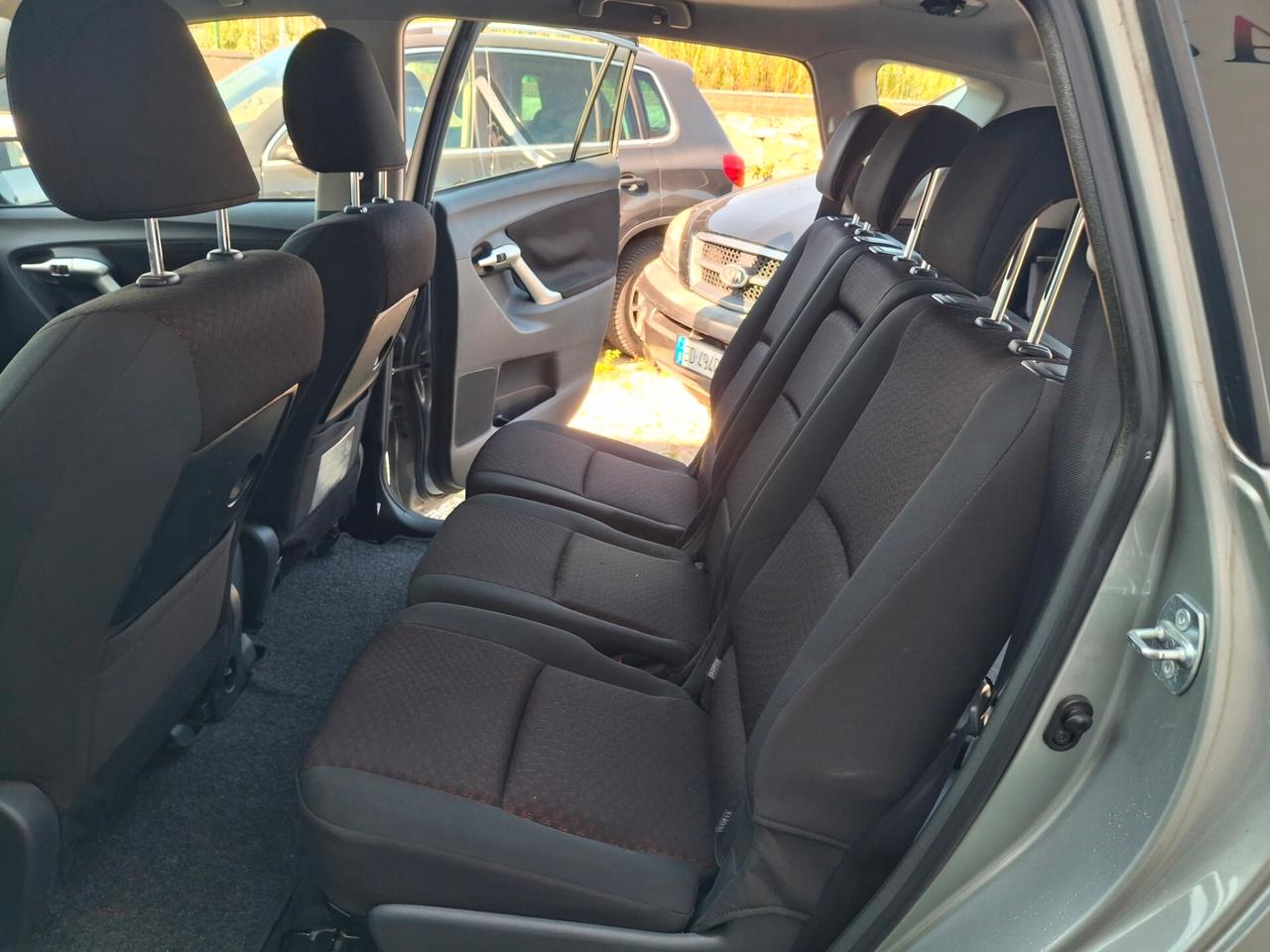 Toyota Verso 2.0 D Sol 7 posti