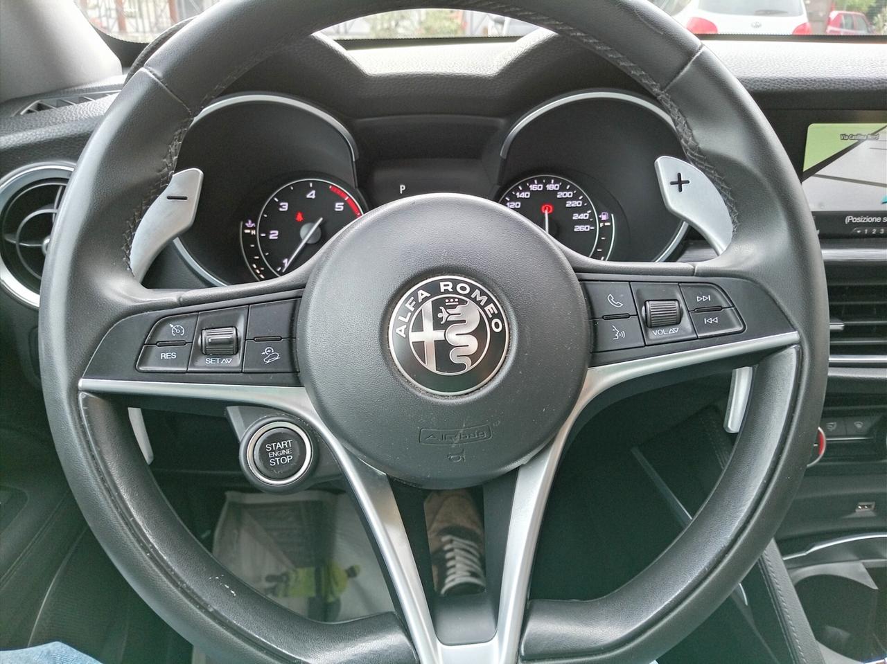 Alfa Romeo Stelvio 2.2 JTDM 210 CV Q4 PELLE NAVI XENON