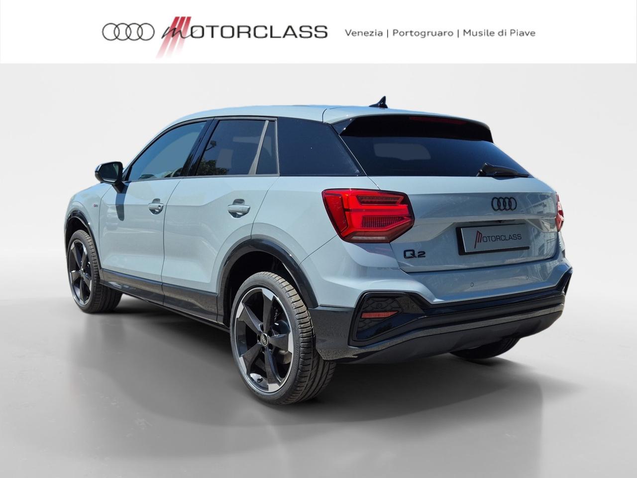 Audi Q2 35 1.5 tfsi identity black s tronic