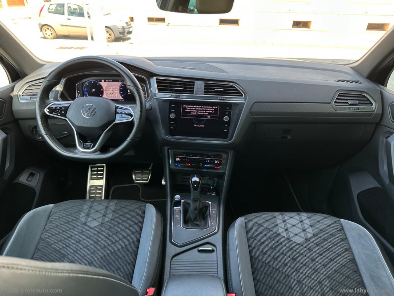 VOLKSWAGEN Tiguan 2.0 TDI 150CV SCR DSG R-Line