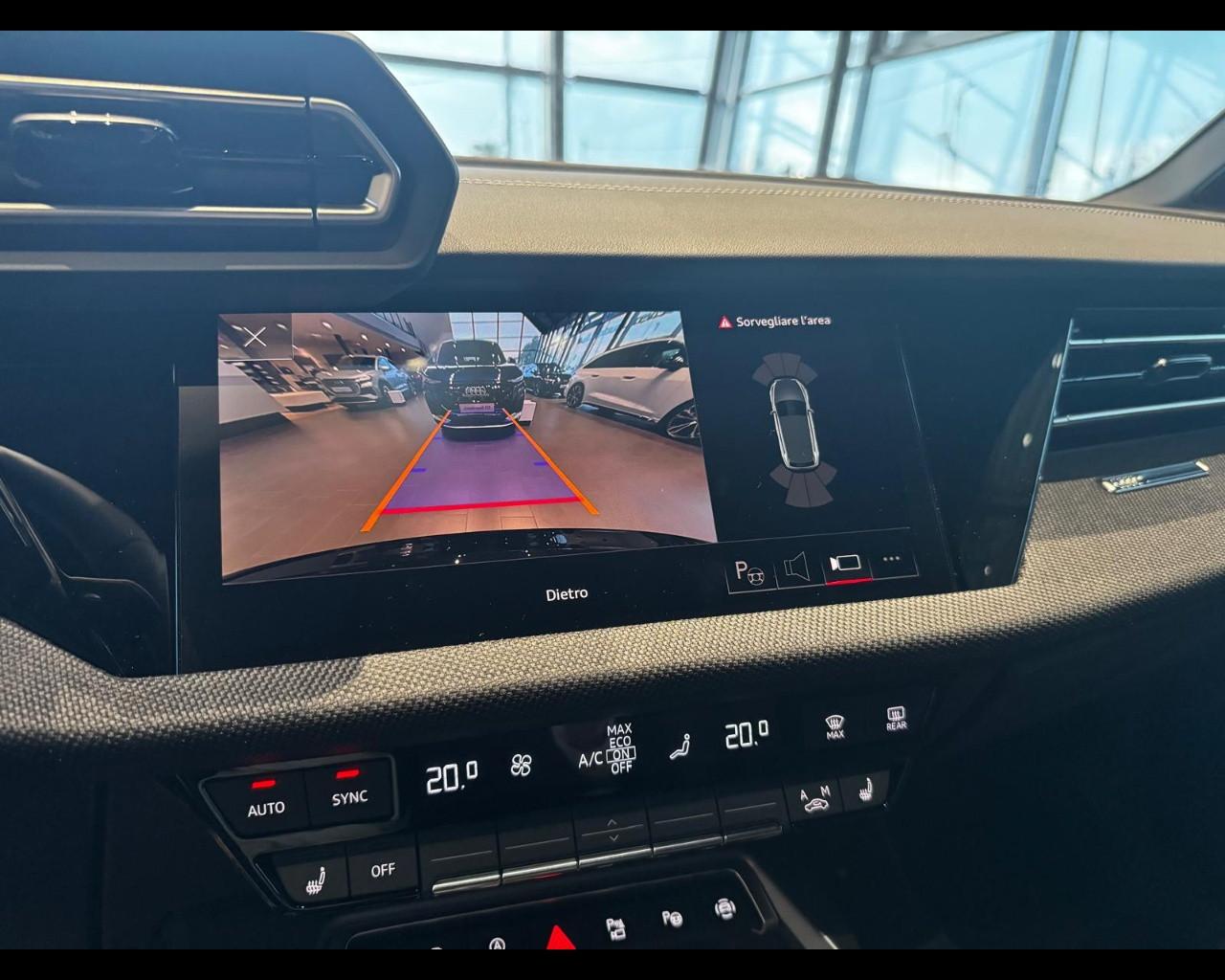 AUDI Audi A3 allstreet Identity Contrast TDI 110 kW S tronic