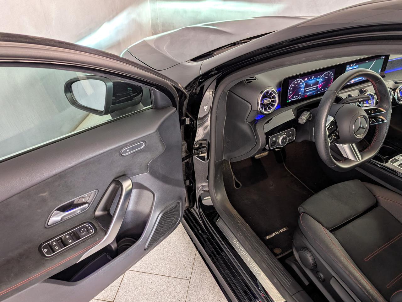 Mercedes-Benz classe a - w177 a 180 premium amg line auto 180 Automatic Premium AMG Line