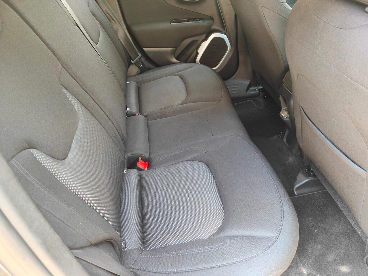 Jeep Renegade 1.6 Mjt 120 CV Longitude