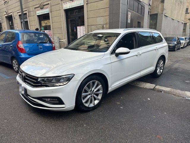 VOLKSWAGEN Passat 2.0 TDI SCR EVO DSG