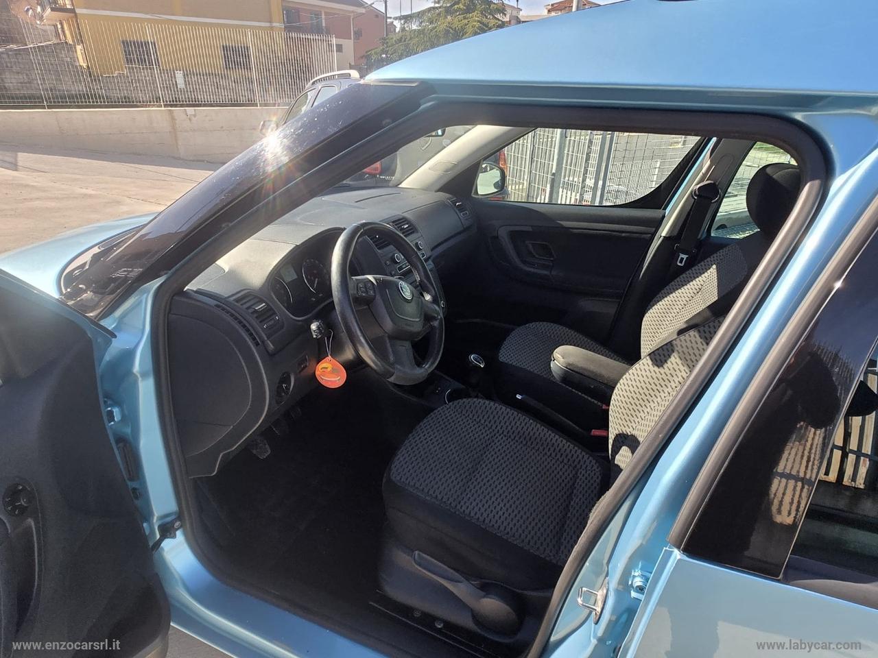 SKODA Roomster 1.2 TDI CR 75 CV Ambition TETTO PANORAMICO