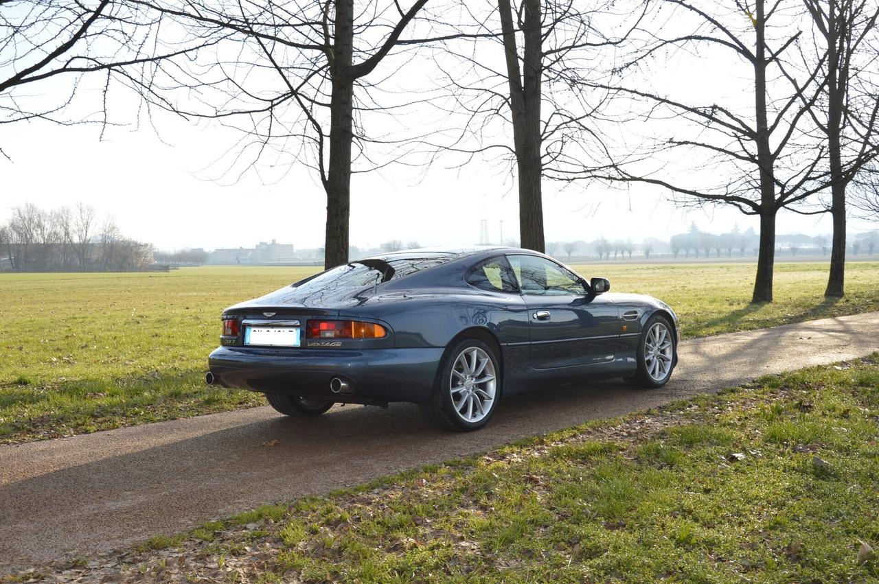 DB7 Vantage V12
