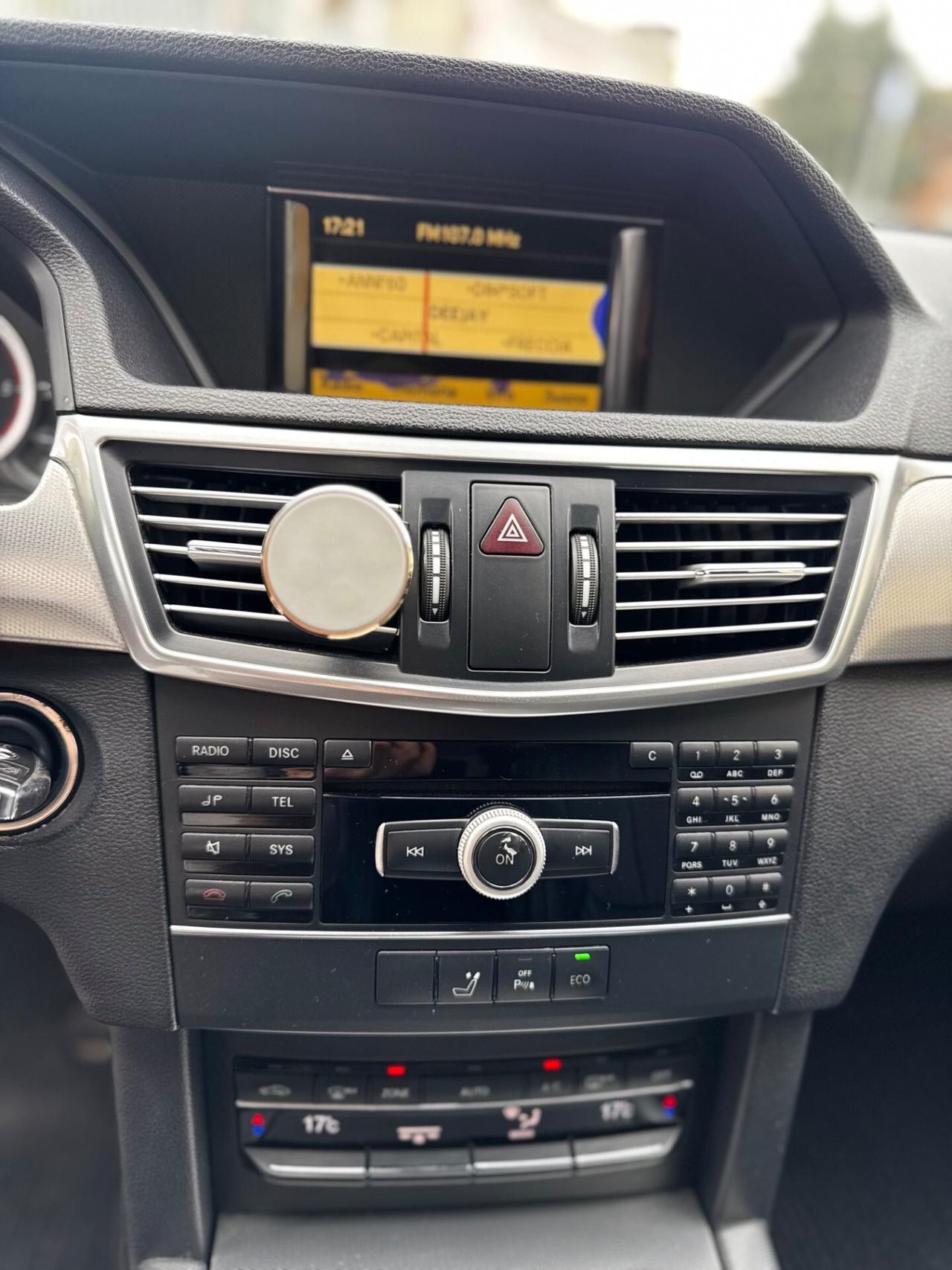 Mercedes-benz E 220 E 220 CDI BlueEFFICIENCY Executive