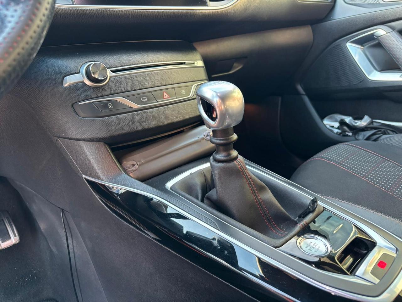 Peugeot 308 GT Line 130 CV