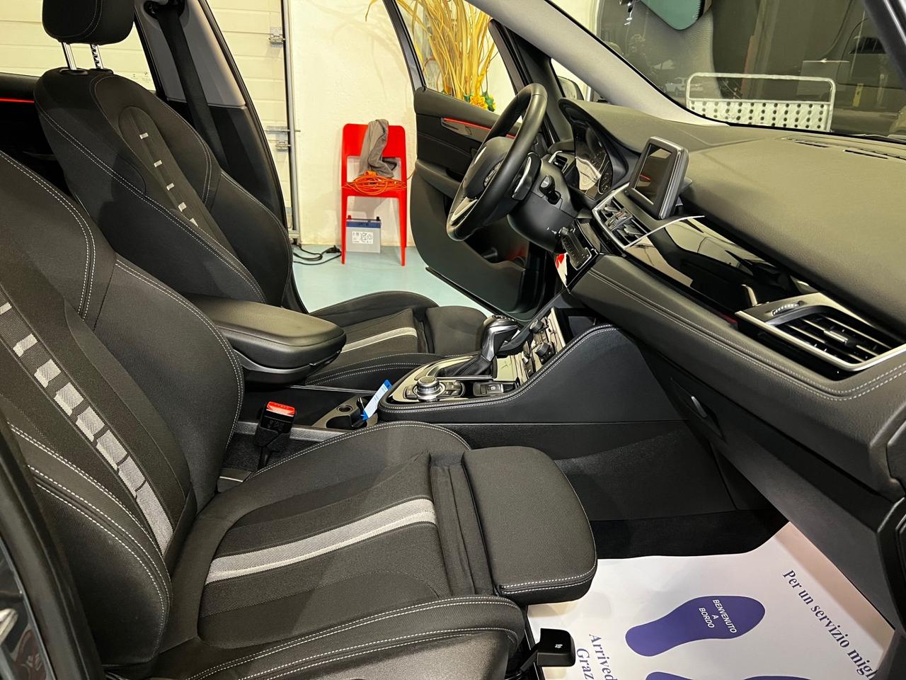 Bmw 2er Active Tourer 218d Sport