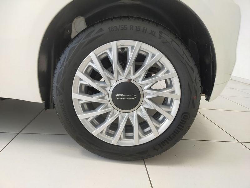 FIAT 500 1.0 Hybrid Dolcevita KM0
