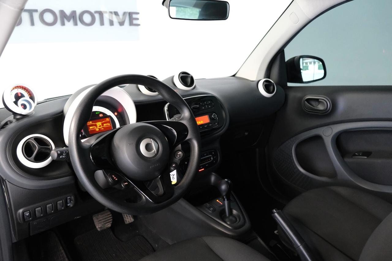 Smart ForTwo Coupè EQ PURE Deep Black