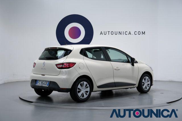 RENAULT Clio 1.2 75 CV 5 PORTE LIFE NEOPATENTATI