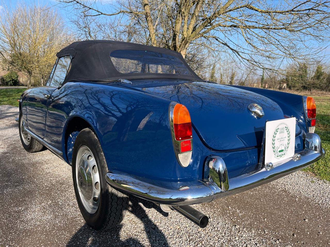 Alfa Romeo Giulia Spider