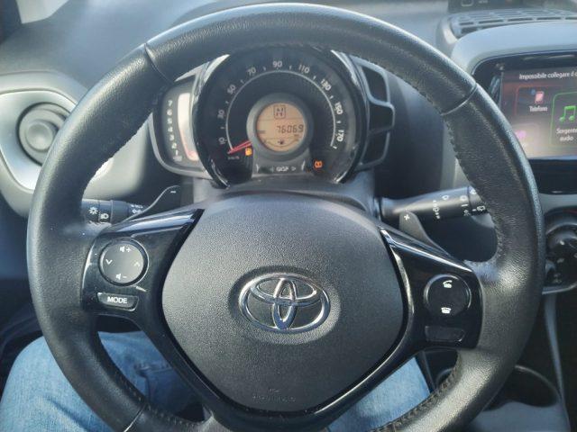 TOYOTA Aygo Connect 1.0 VVT-i 72CV 5 porte x-business MMT