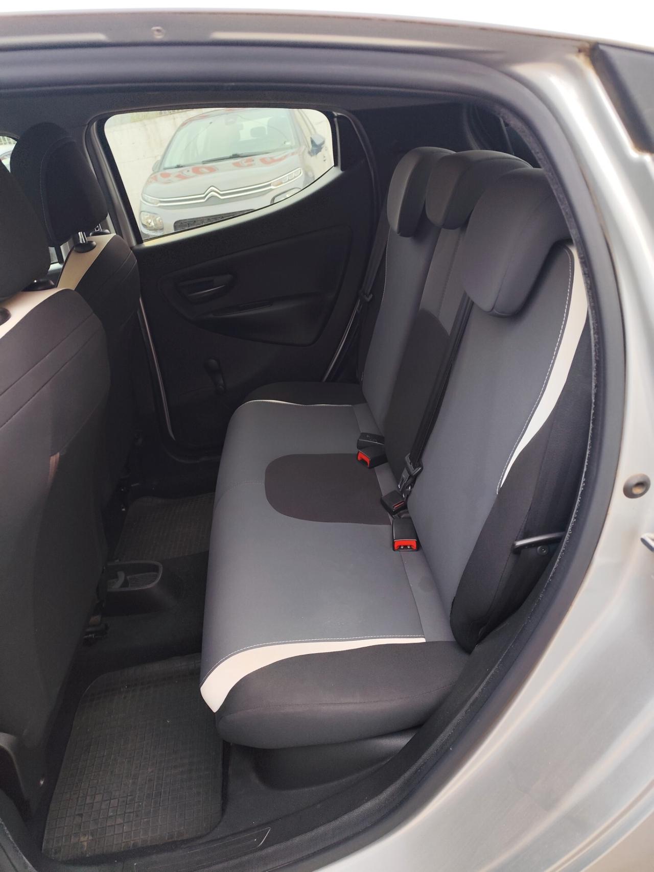 Lancia Ypsilon 1.2 69 CV 5 porte GPL Ecochic Elefantino