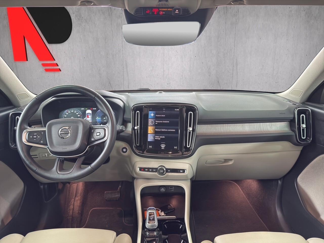 Volvo XC40 T5 Recharge Plug-in Hybrid Inscription