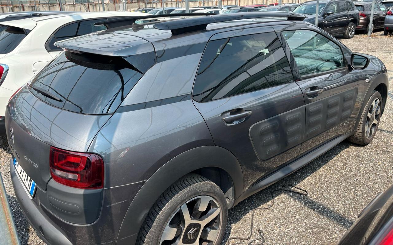 Citroen C4 Cactus PureTech 82 Shine