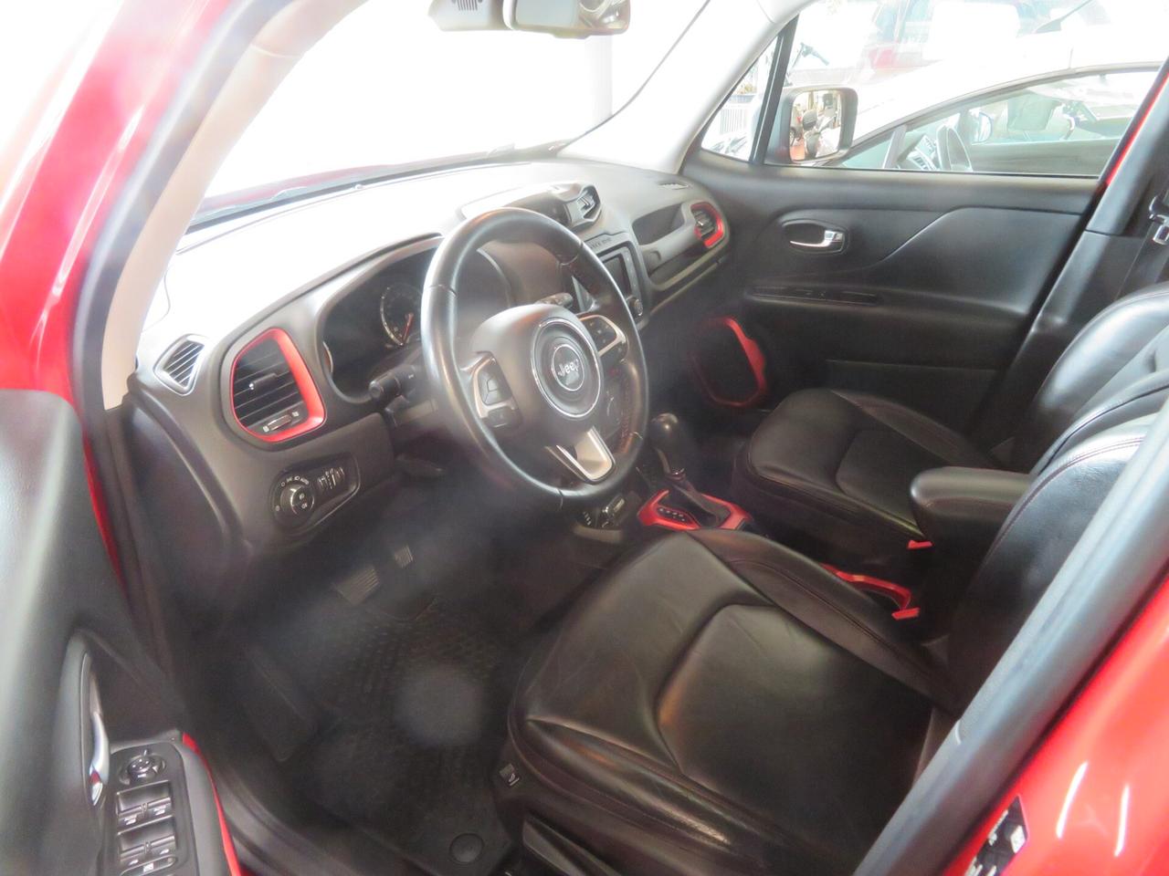 Jeep Renegade 2.0 Mjt 170CV 4WD Active Drive Low Trailhawk