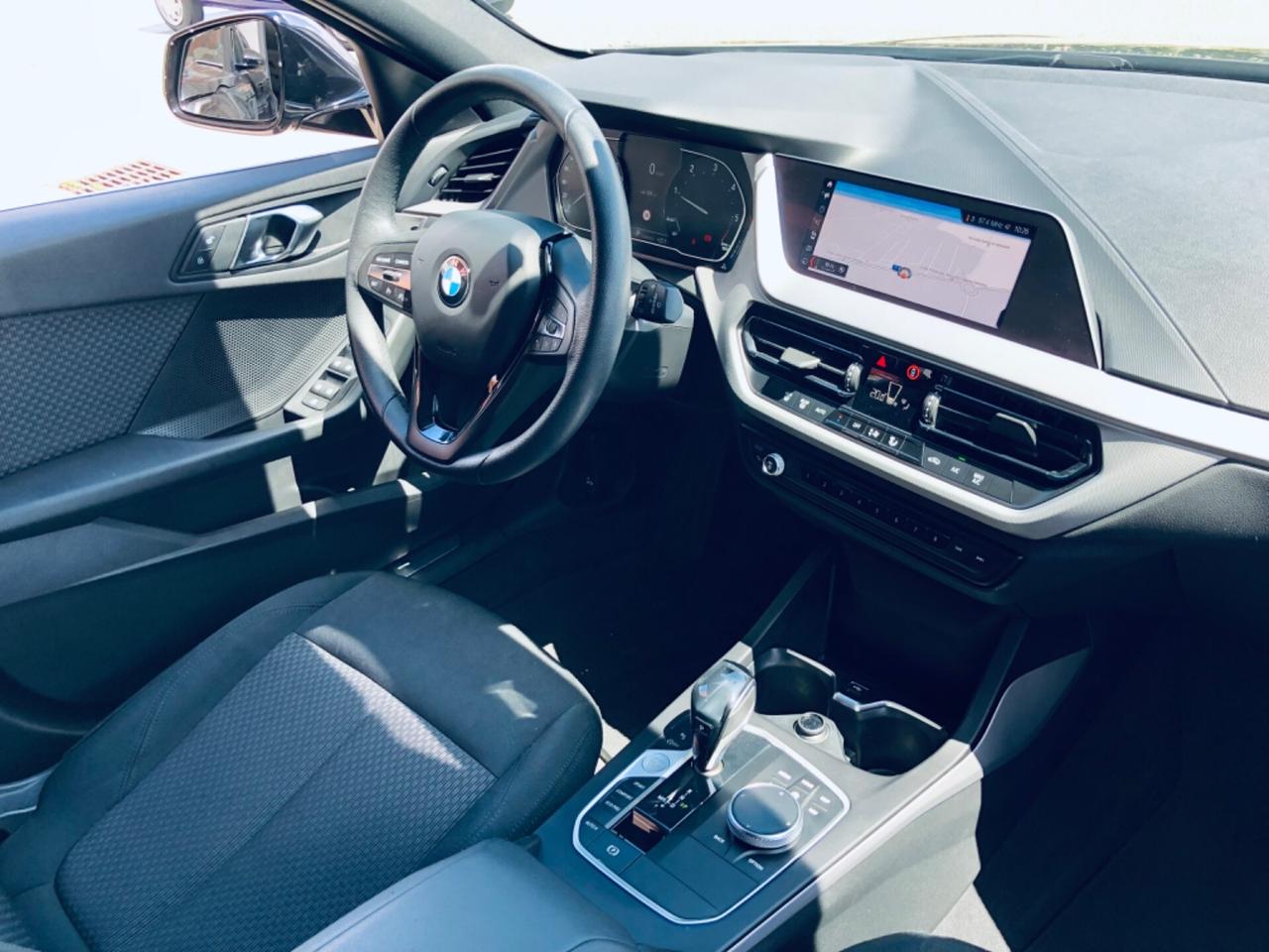 Bmw 116 116i 5p. Business sport