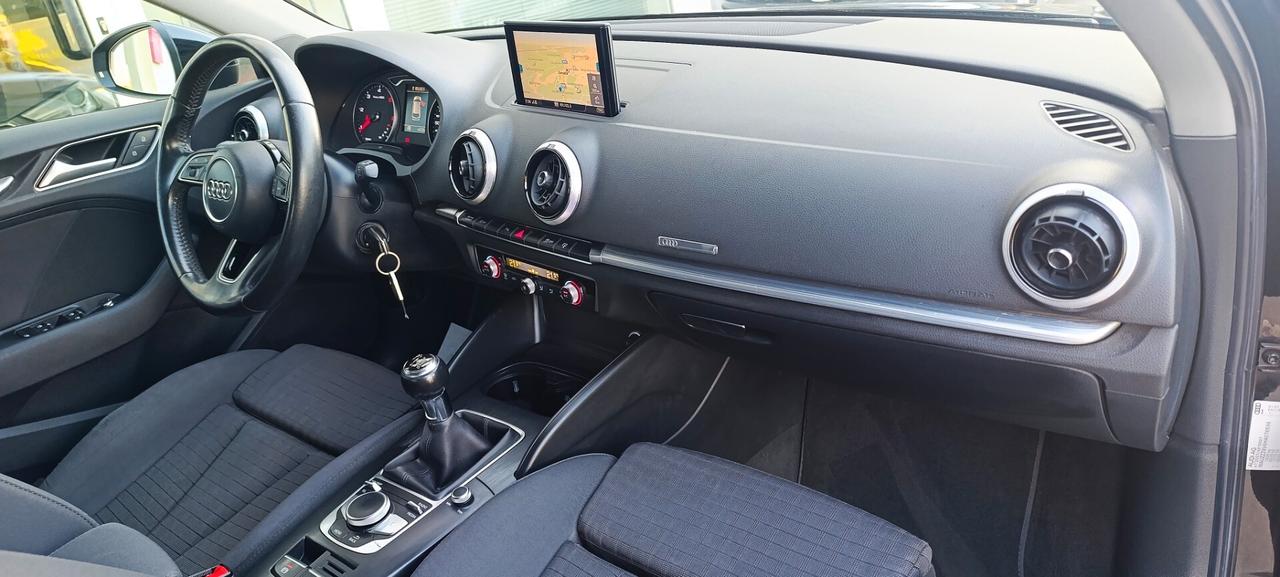 Audi A3 SPB 1.6 TDI 110cv Sport - Uniproprietario - Service completo