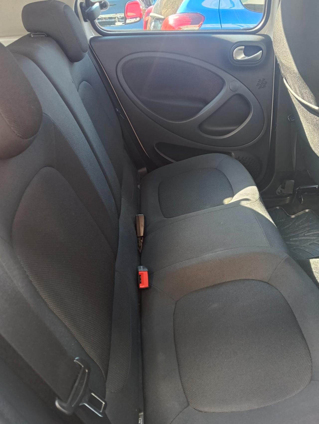 Smart ForFour 70 1.0 Passion