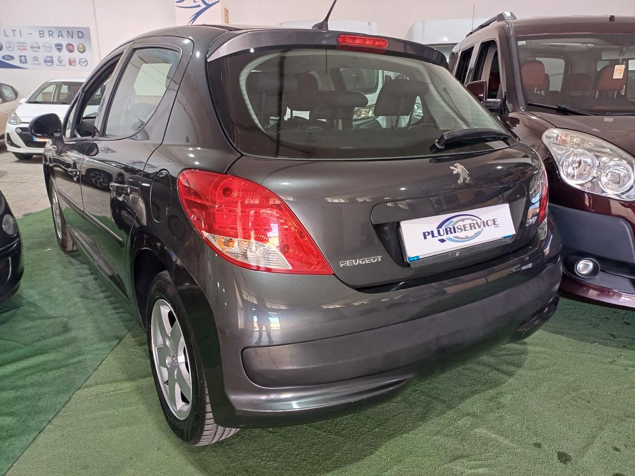 Peugeot 207 GPL DI SERIE Ottimo stato - 2011