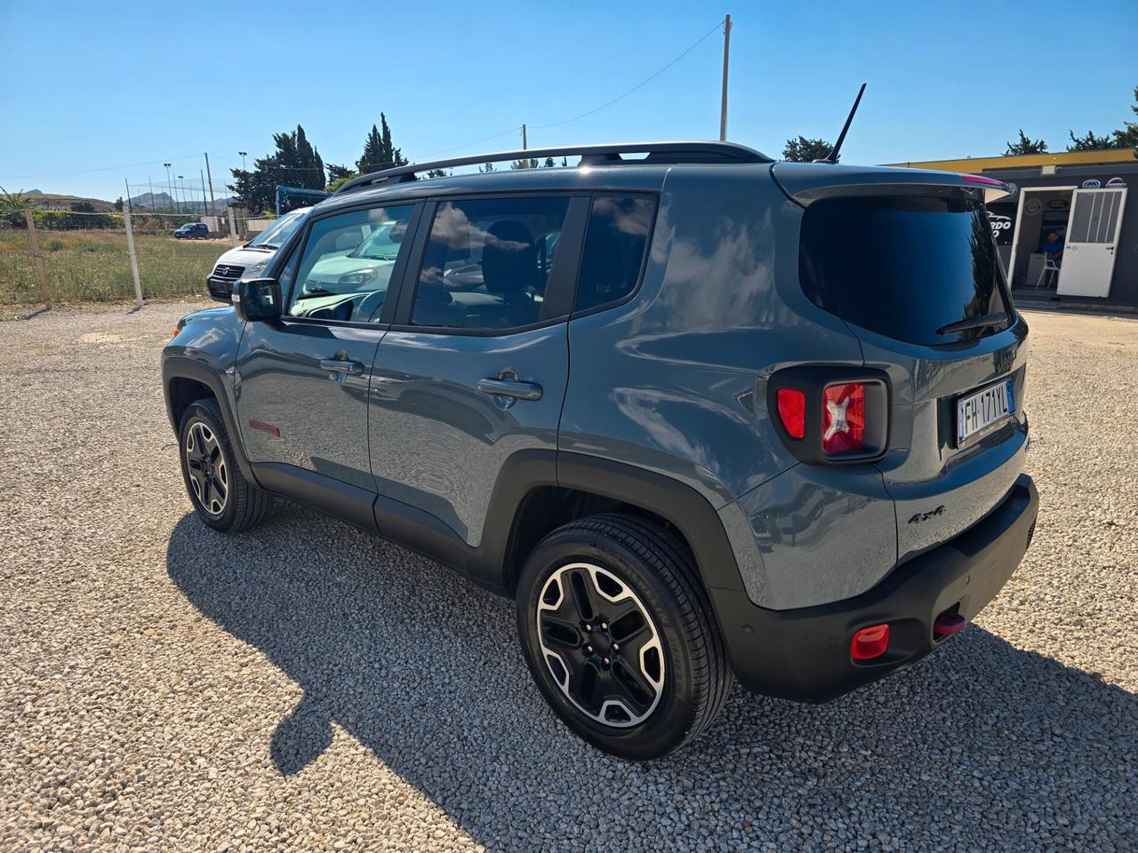 Jeep Renegade 2.0 Mjt 170CV 4WD Active Drive Low Trailhawk