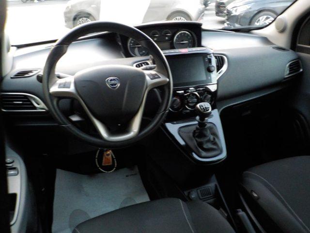 LANCIA Ypsilon 1.0 FireFly 5 porte S&S Hybrid Gold