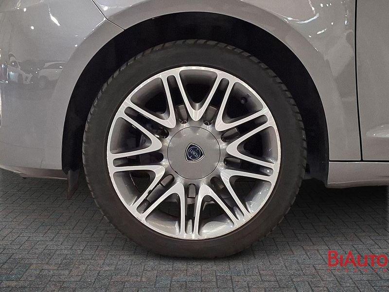 Lancia Ypsilon Ypsilon 1.2 Platinum 69cv