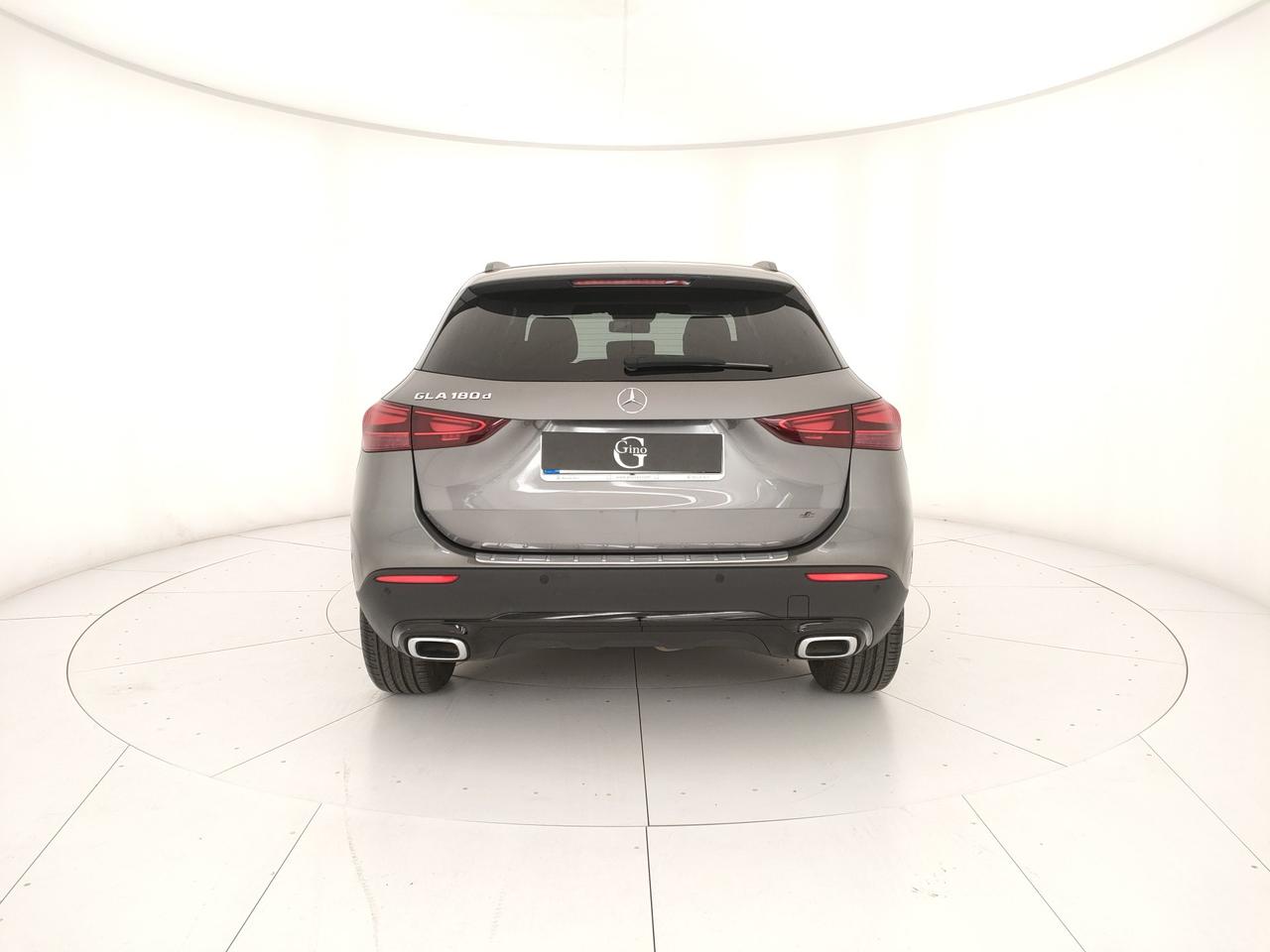 Mercedes-Benz GLA 180 d Progressive Advanced Plus auto