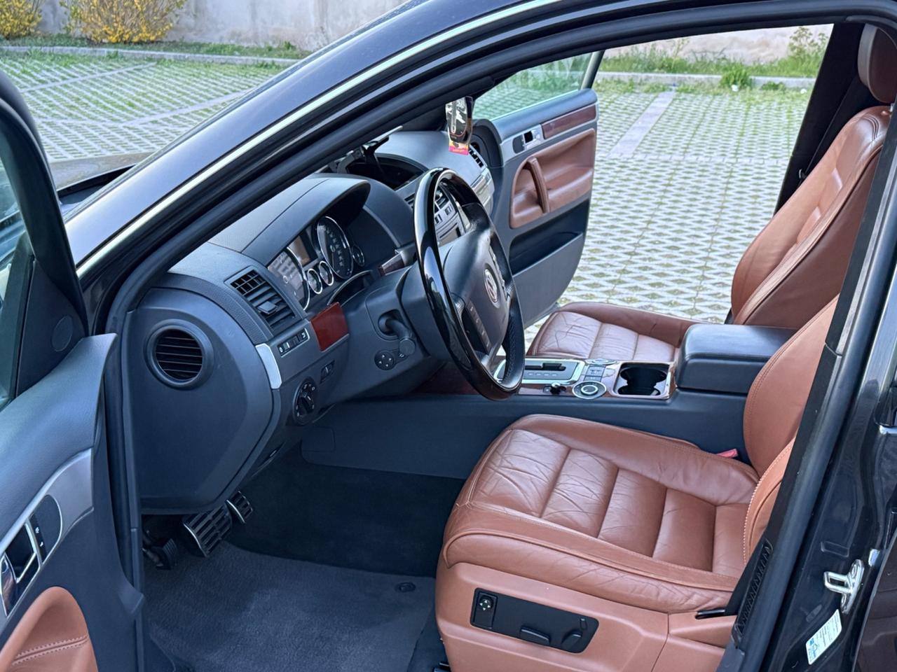 Volkswagen Touareg 5.0 V10 TDI R50 R-Line ASI-STORICA