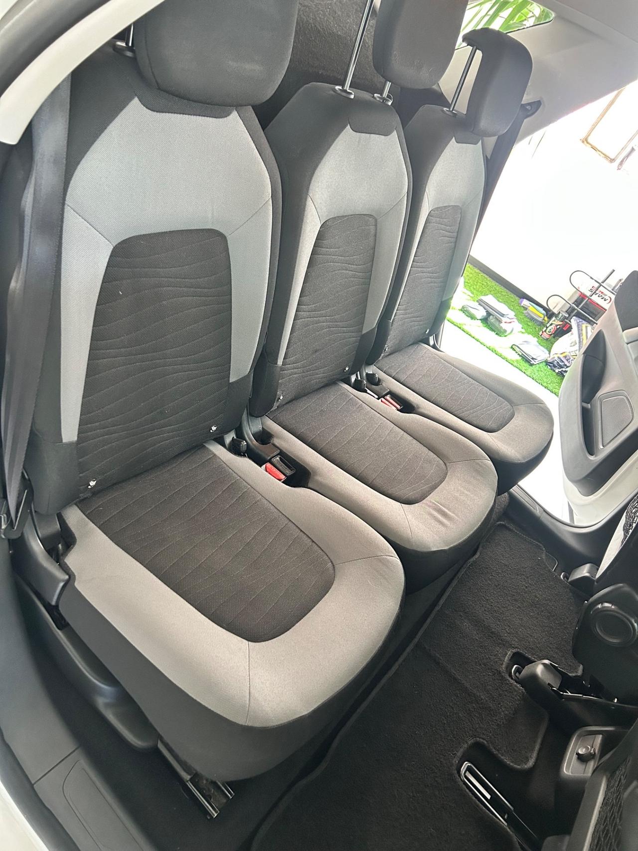Citroen C4 1.6 e-HDi 115 Exclusive