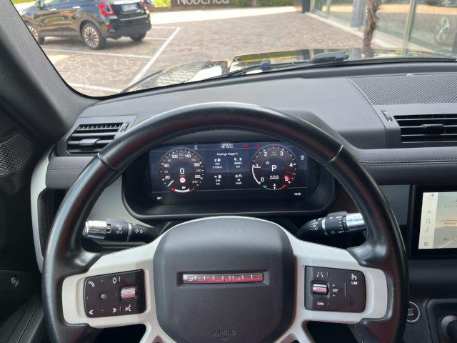 LAND ROVER Defender 110 3.0D I6 200CV AWD AUTO S TOTAL BLACK