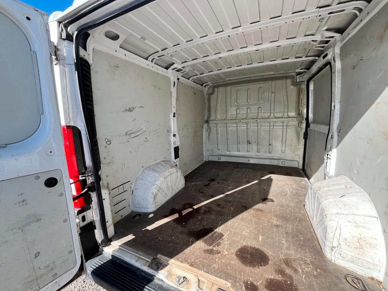 CITROËN JUMPER FURGONE 28 L1H1 BLUEHDI 120 S&S