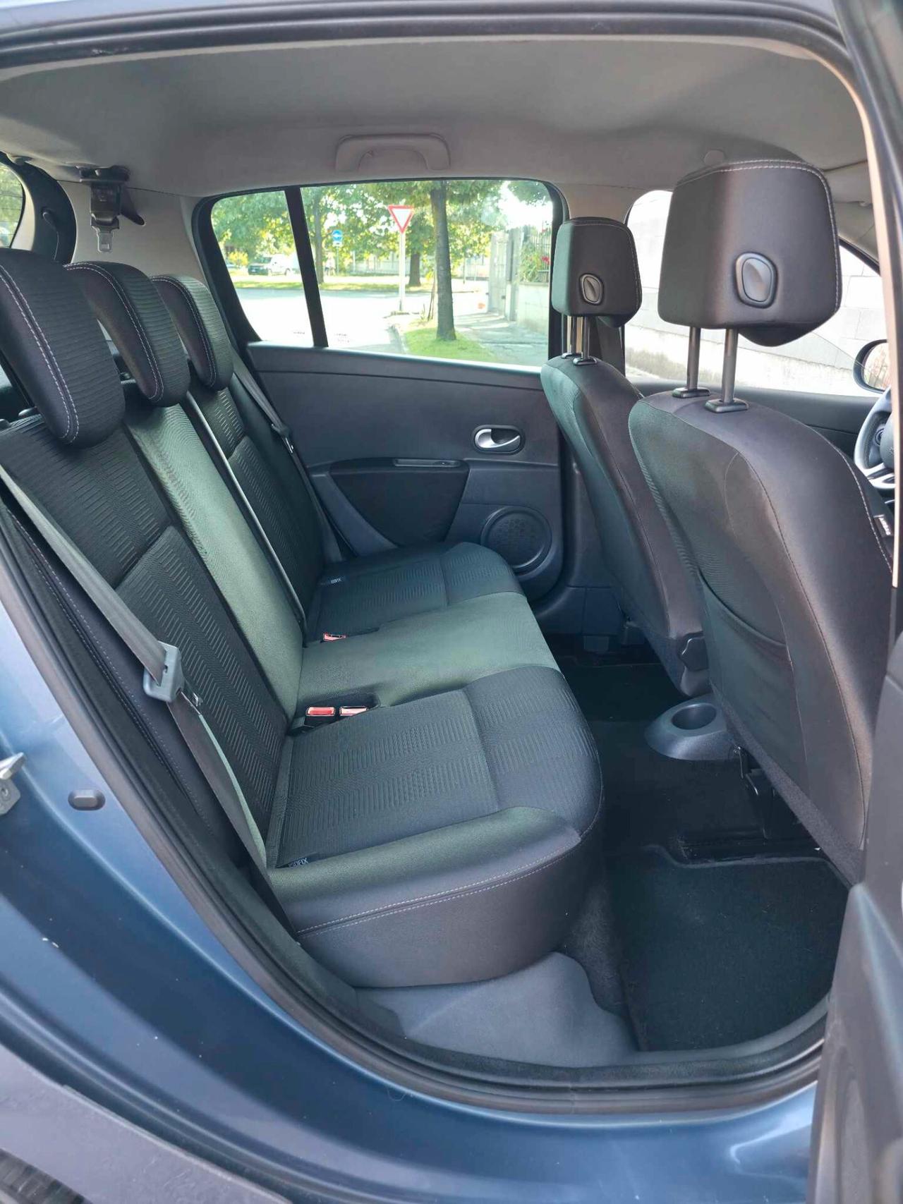 Renault Clio Live!1.2 benzina neopatentati euro5